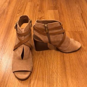 Franco Sarto Wedges